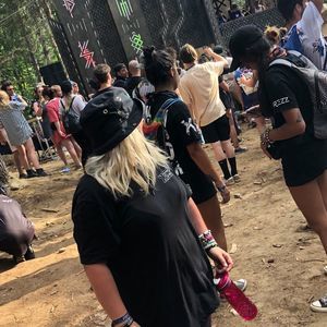 Meet your Posher, Jade